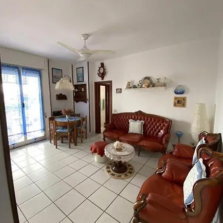 Varie Strutture Queste Strutture Non Fornisce Lenzuola Da Letto E Asciugamani *