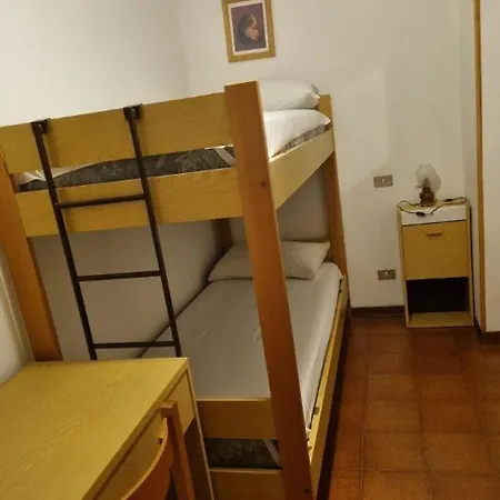 Varie Strutture Queste Strutture Non Fornisce Lenzuola Da Letto E Asciugamani
